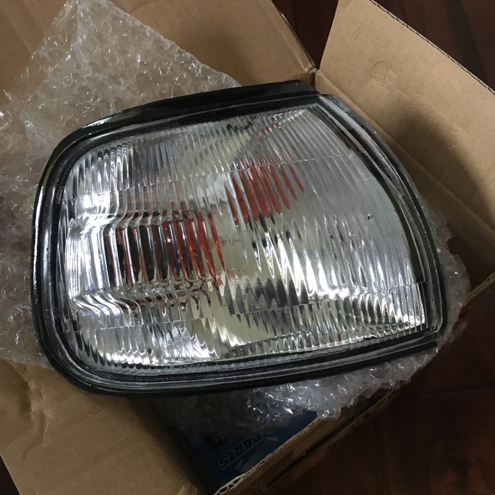 Nissan Sentra Corner Lights